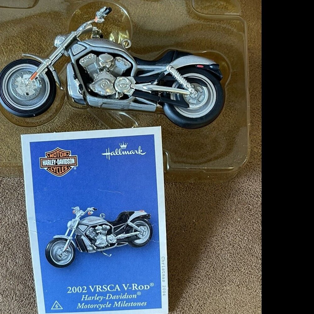 Hallmark Keepsake Harley Davidson 2002 VRSCA V-Rod Christmas Ornament NIB #6